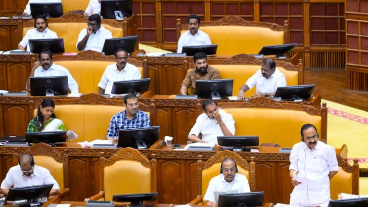 https://www.salarnews.in/public/uploads/images/newsimages/maannewsimage12102026_165620_Keralam Assembly.jpg